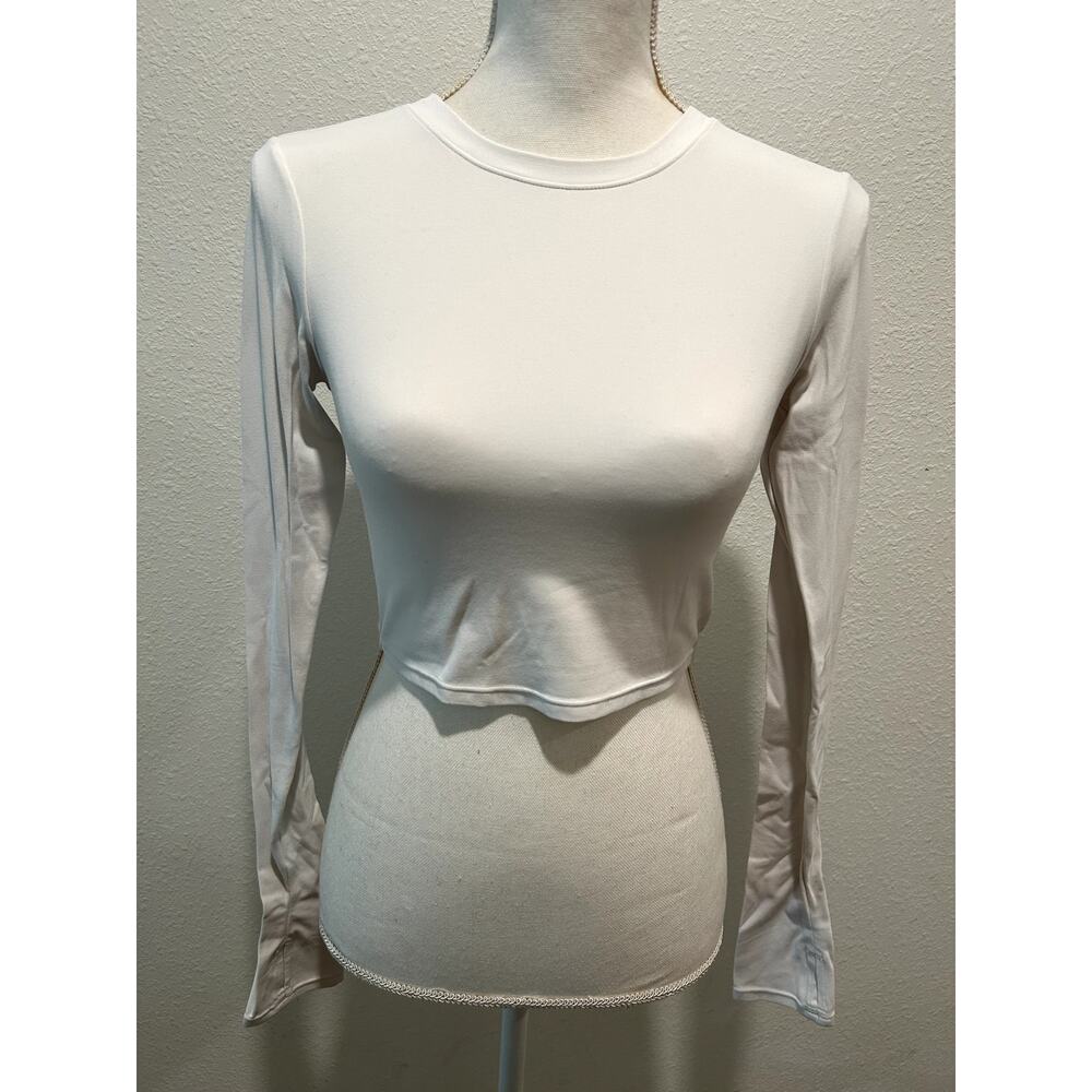 SPLITS59 Women's Airweight Long Sleeve Crop Top, White, XS